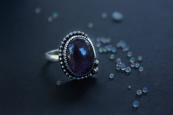 Beaded Band Amethyst Ring
