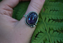 Load image into Gallery viewer, Beaded Band Amethyst Ring