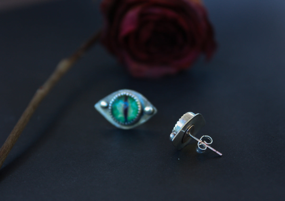 Cat Eye Studs
