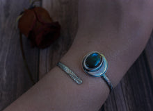 Load image into Gallery viewer, Moon Cuff
