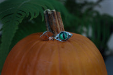 Load image into Gallery viewer, Cat Eye Studs
